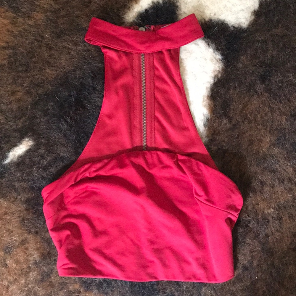 LF choker detailed bandeau